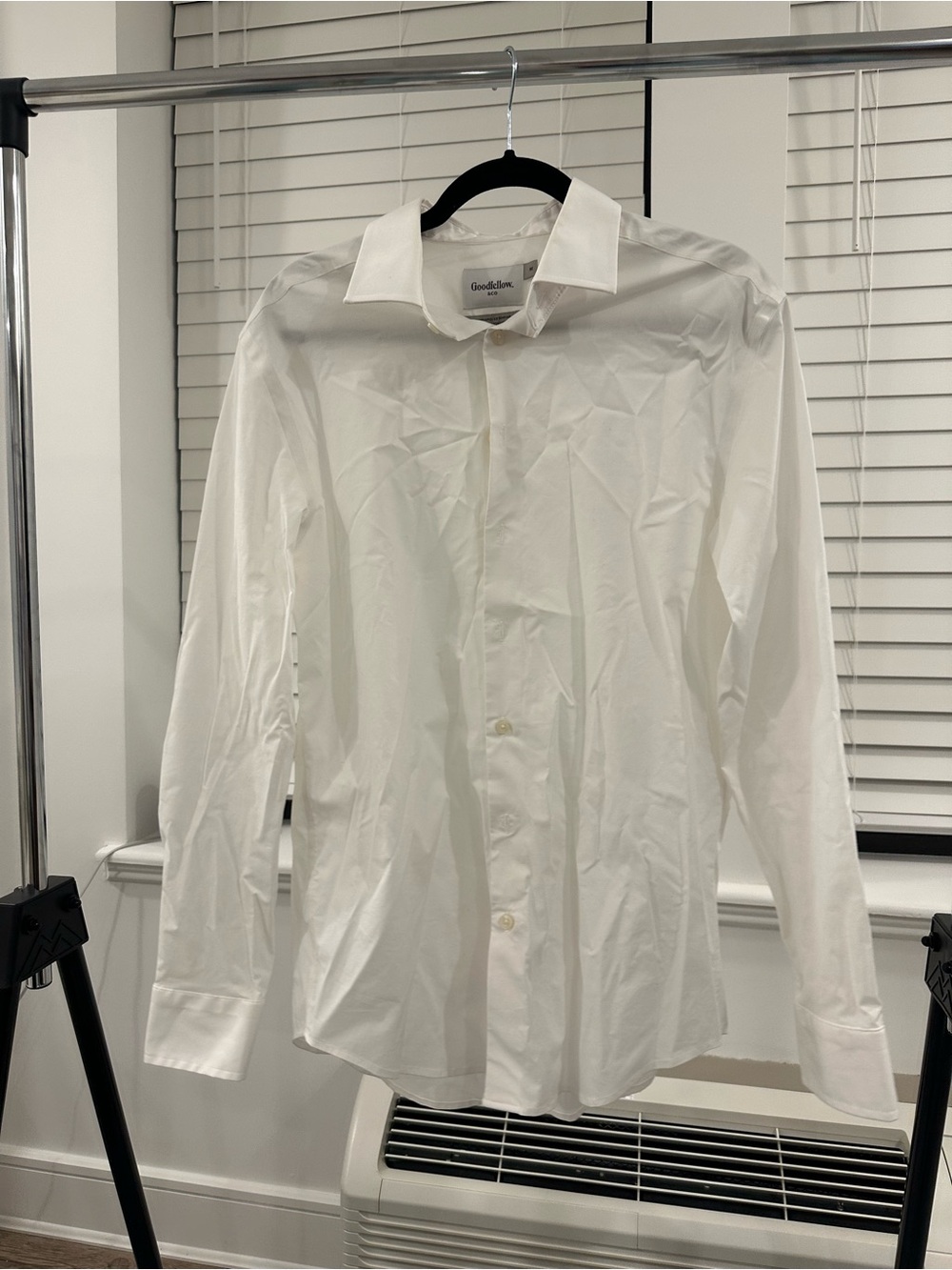 Goodfellow & Co Men's White Dress Shirt Size M